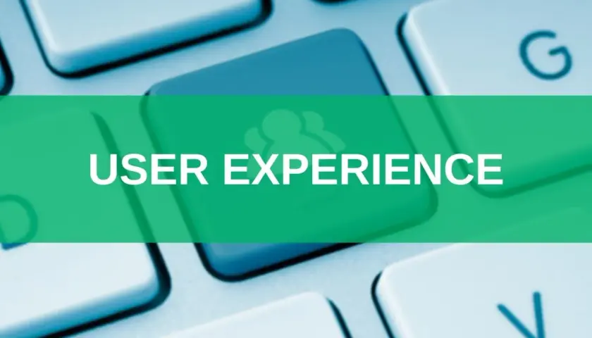 Klawiatura z napisem "USER EXPERIENCE". Personalizacja co to znaczy? Chodzi o dopasowanie do użytkownika.