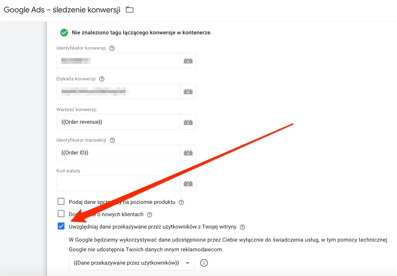Ustawienia Google Ads: zaznaczono opcję "Uwzględniaj dane przekazywane przez użytkowników z Twojej witryny", co pozwala na **konwersje rozszerzone**.